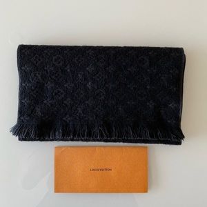 Louis Vuitton Accessories - LOUIS VUITTON Wool Monogram Classic Scarf Black Louis Vuitton Accessories - LOUIS VUITTON Wool Monogram Classic Scarf Black